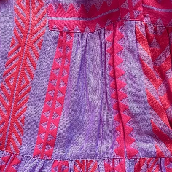 Ivy Jane Neon Pink and Orange Geometric Blouse NWT - Picture 3 of 3